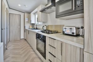 Photo 14- click for photo gallery